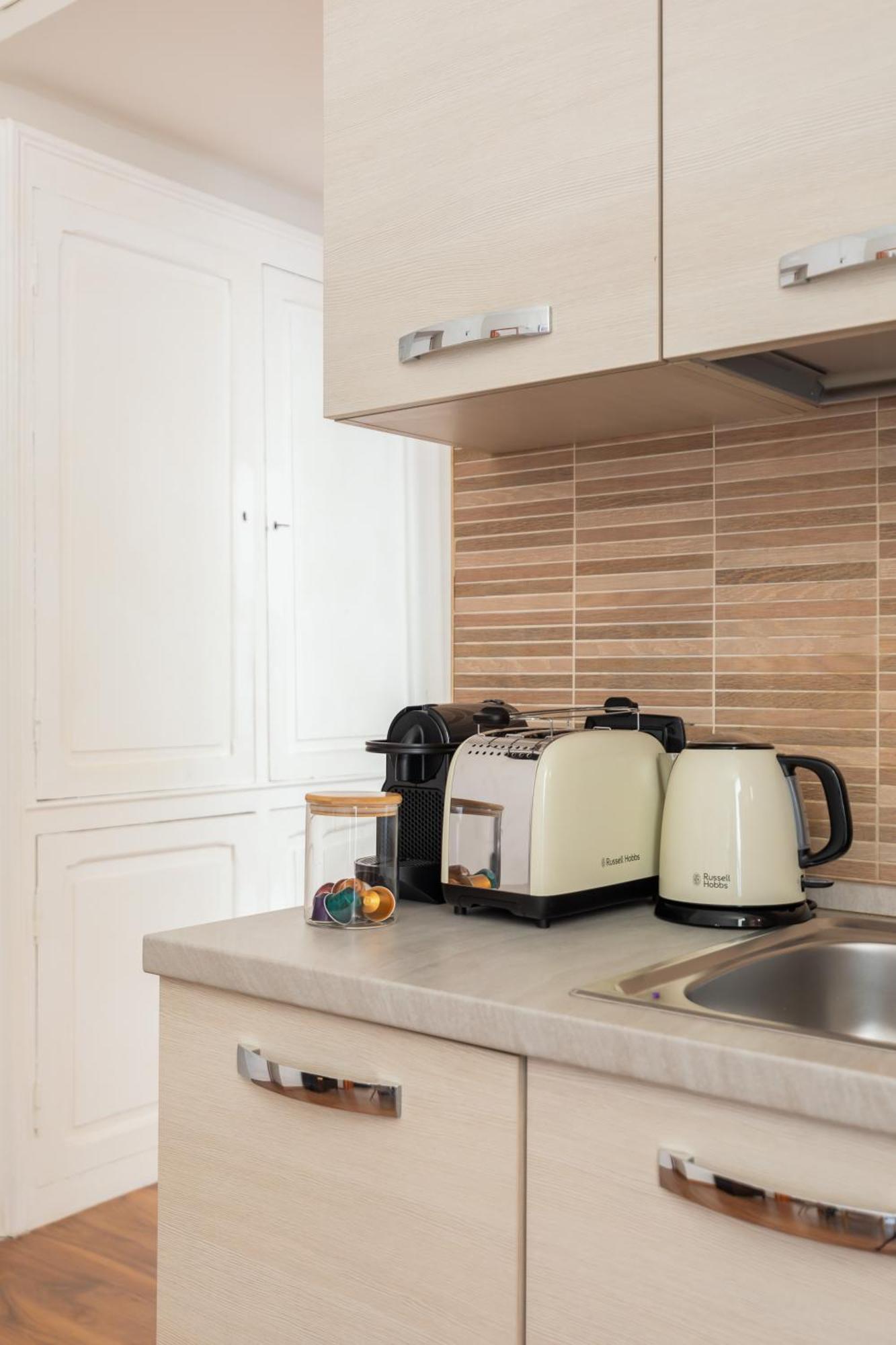Candia Boutique Apartment Ρώμη Εξωτερικό φωτογραφία